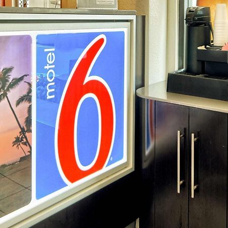 Motel 6-Fresno, Ca - Blackstone North Εξωτερικό φωτογραφία