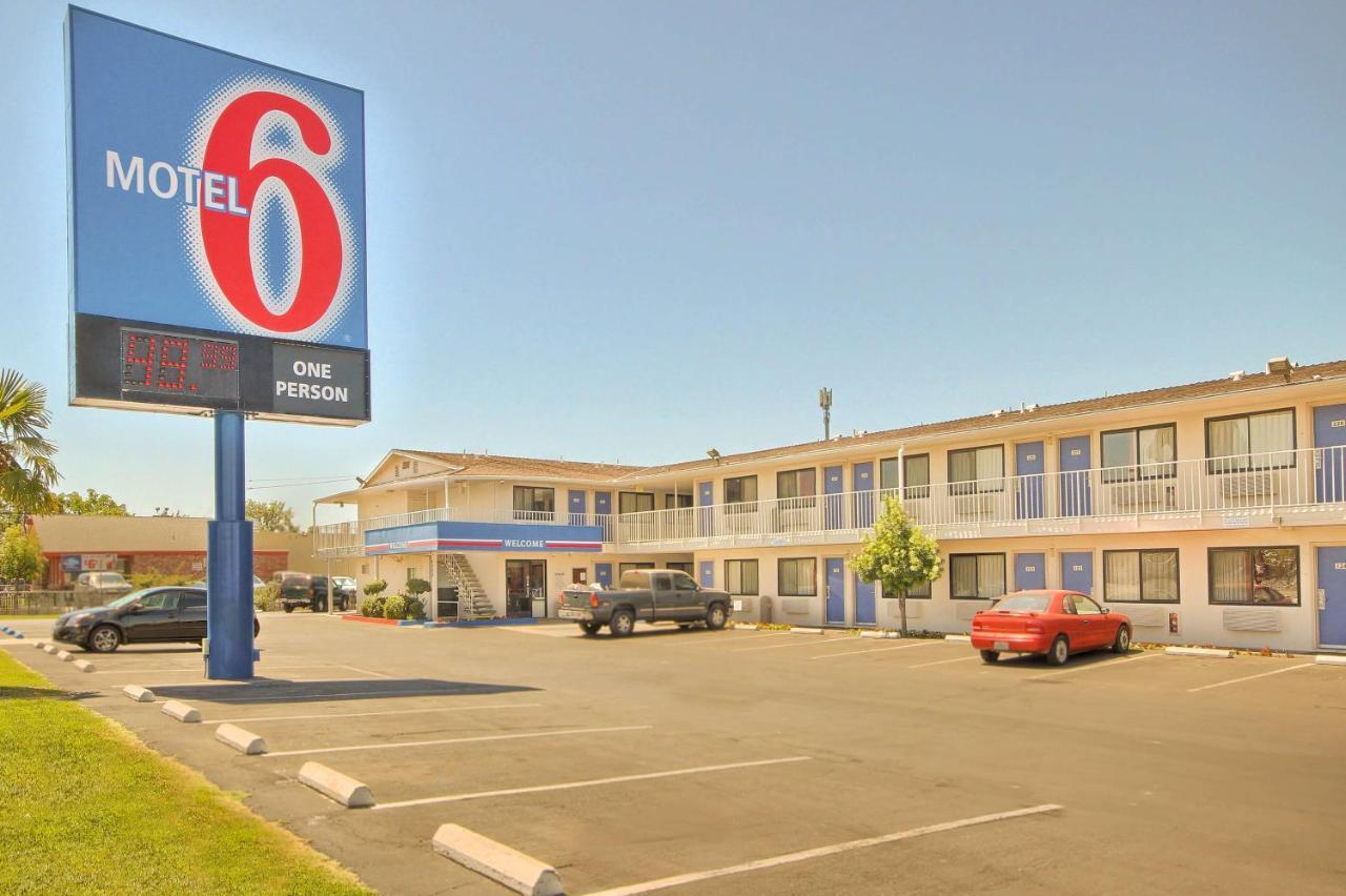 Motel 6-Fresno, Ca - Blackstone North Εξωτερικό φωτογραφία