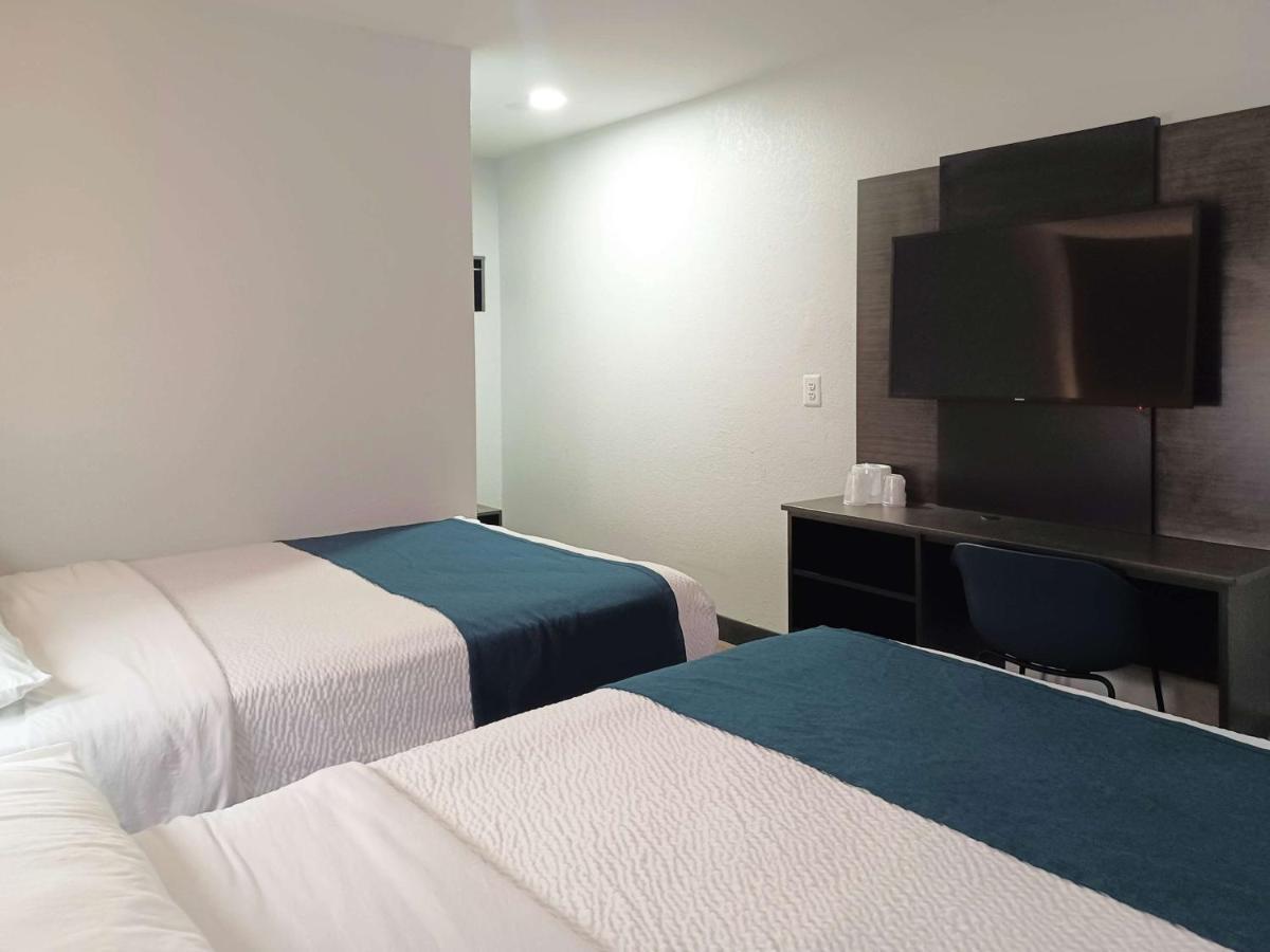 Motel 6-Fresno, Ca - Blackstone North Εξωτερικό φωτογραφία