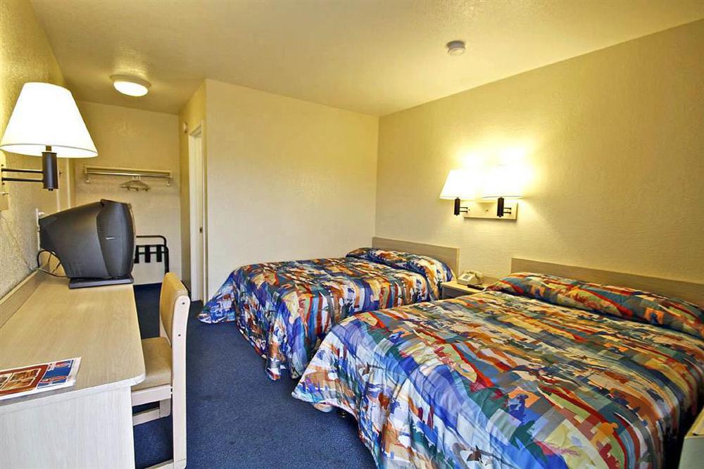 Motel 6-Fresno, Ca - Blackstone North Δωμάτιο φωτογραφία